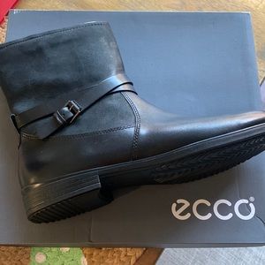 Ecco black booties